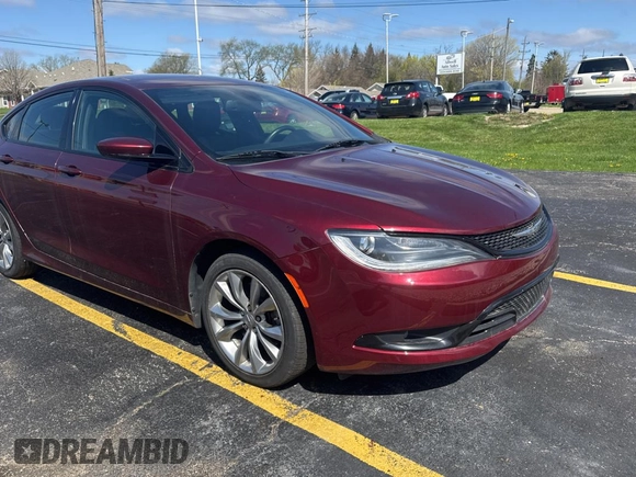 2015 Chrysler 200 S with VIN 1C3CCCBG4FN727223, listed as a Copart auction lot 54967785 with 90,451 mi miles and Clean Title. Bid and sale history available at carsss.com. Image 1.