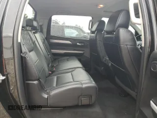 2019 Toyota Tundra SR5 z VIN 5TFAY5F12KX794732, wystawiony jako Copart lot #59043665 z przebiegiem 159 873 mil mil oraz Czysty tytuł • Clean title. Historia ofert i sprzedaży dostępna na DreamBid. Obrazek 10.