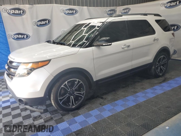 2014 Ford Explorer Sport with VIN 1FM5K8GT4EGB89468, listed as a Copart auction lot 61833335 with 114,098 mi miles and Clean title. Bid and sale history available at DreamBid. Image 1.