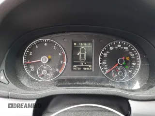 2012 Volkswagen Passat SE z VIN 1VWBH7A39CC027054, wystawiony jako Copart lot #62411324 z przebiegiem 93 729 mil mil oraz Szkoda całkowita • Salvage title. Historia ofert i sprzedaży dostępna na DreamBid. Obrazek 9.