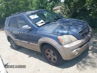 2003 Kia Sorento LX z VIN KNDJD733935098251, wystawiony jako IAAI lot #42318182 z przebiegiem 147 078 mil mil oraz . Historia ofert i sprzedaży dostępna na DreamBid. Obrazek 1.