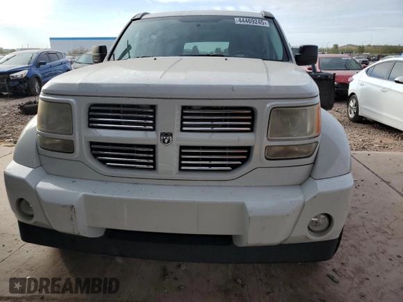 2011 Dodge Nitro Heat with VIN 1D4PT4GK6BW528939, listed as a Copart auction lot 44469245 with 98,842 mi miles and Clean title. Bid and sale history available at DreamBid. Image 5.