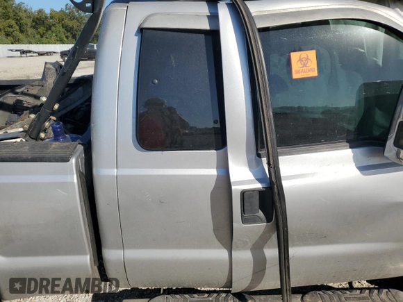 2016 Ford F-250 XLT z VIN 1FT7X2A67GEA70648, wystawiony jako Copart lot #80523844 z przebiegiem Nie podano mil oraz Nie do naprawy • Non repairable. Historia ofert i sprzedaży dostępna na DreamBid. Obrazek 11.