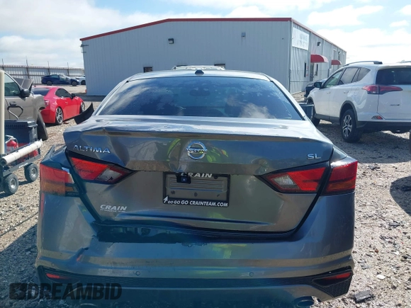 2019 Nissan Altima SL with VIN 1N4BL4EV7KC200795, listed as a IAAI auction lot 42064325 with 233,884 mi miles and . Bid and sale history available at DreamBid. Image 16.