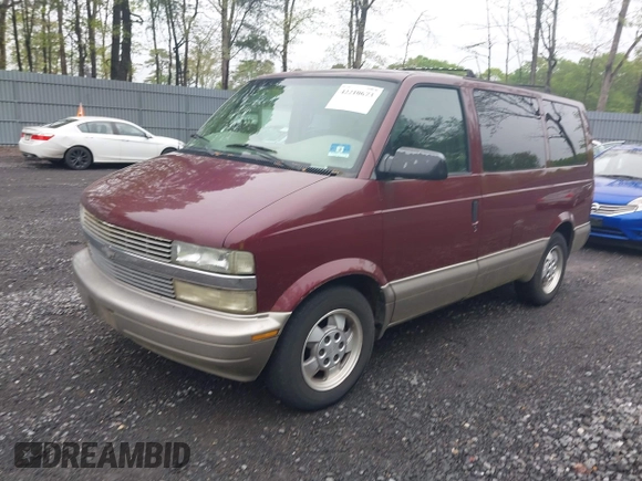 2003 Chevrolet Astro with VIN 1GNDM19X03B111420, listed as a IAAI auction lot 42210673 with 143,029 mi miles. Bid and sale history available at carsss.com. Image 2.