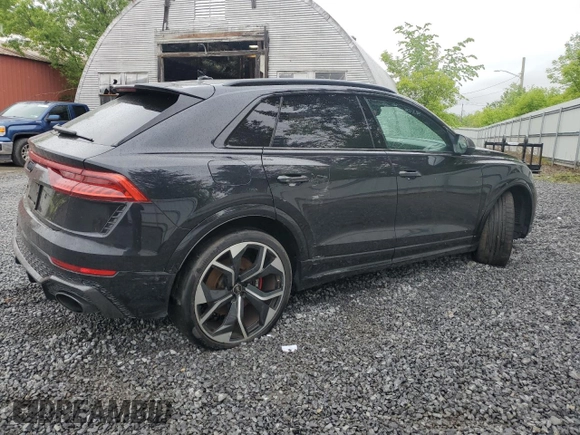2021 Audi RS Q8 z VIN WU1ARBF12MD011914, wystawiony jako Copart lot #58543615 z przebiegiem Nie podano mil oraz Szkody całkowita. Historia ofert i sprzedaży dostępna na DreamBid. Obrazek 3.