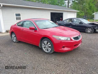 2008 Honda Accord EX-L z VIN 1HGCS12878A017952, wystawiony jako IAAI lot #42152647 z przebiegiem 158 811 mil mil oraz . Historia ofert i sprzedaży dostępna na DreamBid. Obrazek 1.