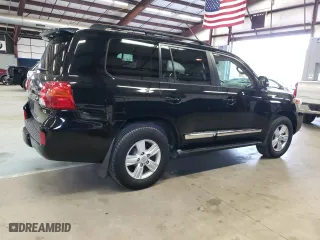 2013 Toyota Land Cruiser with VIN JTMHY7AJ4D4010170, listed as a Copart auction lot 69375524 with 156,869 mi miles and Clean Title. Bid and sale history available at carsss.com. Image 3.