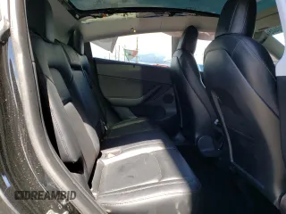 2021 Tesla Model Y Long Range z VIN 5YJYGDEEXMF207223, wystawiony jako Copart lot #48800445 z przebiegiem 44 508 mil mil oraz Szkoda całkowita • Salvage title. Historia ofert i sprzedaży dostępna na DreamBid. Obrazek 10.