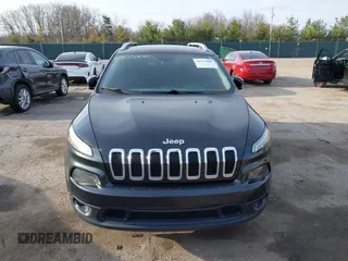 2016 Jeep Cherokee Latitude with VIN 1C4PJMCS6GW296570, listed as a IAAI auction lot 41975845 with 96,420 mi miles. Bid and sale history available at carsss.com. Image 12.