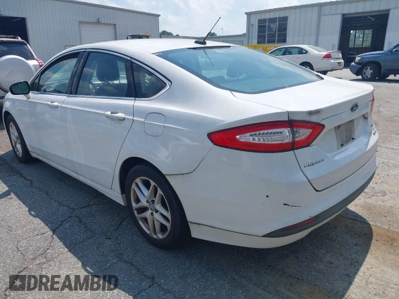 2013 Ford Fusion SE with VIN 3FA6P0HR1DR245054, listed as a IAAI auction lot 42628710 with 138,971 mi miles and . Bid and sale history available at DreamBid. Image 3.