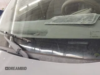 2001 Toyota Avalon XL with VIN 4T1BF28B01U162970, listed as a IAAI auction lot 41824530 with 255,051 mi miles and . Bid and sale history available at DreamBid. Image 13.