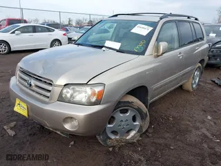 2004 Toyota Highlander with VIN JTEEP21AX40055853, listed as a IAAI auction lot 41640471 with 186,409 mi miles. Bid and sale history available at carsss.com. Image 17.