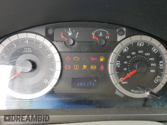 2009 Ford Escape XLS z VIN 1FMCU92789KB10338, wystawiony jako Copart lot #57452495 z przebiegiem 285 171 mil mil oraz Szkoda całkowita • Salvage title. Historia ofert i sprzedaży dostępna na DreamBid. Obrazek 9.