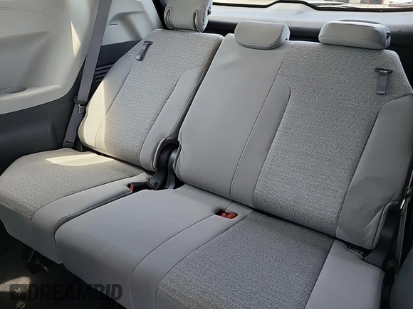 2022 Toyota Sienna LE with VIN 5TDKSKFCXNS070061, listed as a IAAI auction lot 42182905 with 96,308 mi miles and . Bid and sale history available at DreamBid. Image 1.