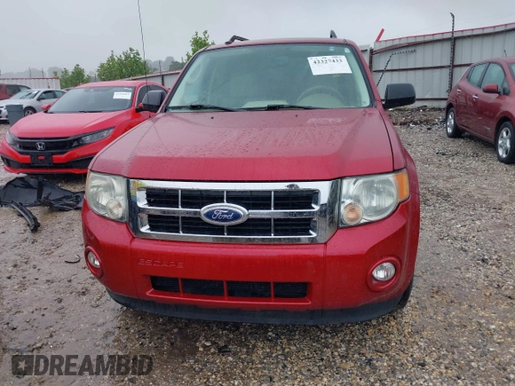 2011 Ford Escape XLT с VIN 1FMCU9D7XBKB32540, выставлен на аукционе IAAI как лот 42327433 с пробегом 73 075 миль миль и . История ставок и продаж доступна на DreamBid. Изображение 12.