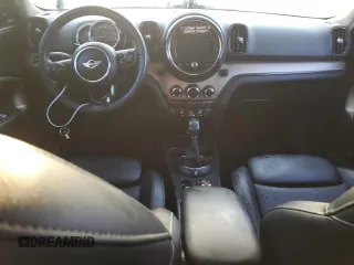 2017 MINI Countryman Cooper S with VIN WMZYT3C3XH3D97845, listed as a Copart auction lot 73808494 with 0 mi miles and Salvage Title. Bid and sale history available at carsss.com. Image 8.