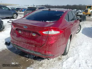 2016 Ford Fusion SE with VIN 3FA6P0H70GR152545, listed as a IAAI auction lot 41640137 with 180,634 mi miles. Bid and sale history available at carsss.com. Image 4.