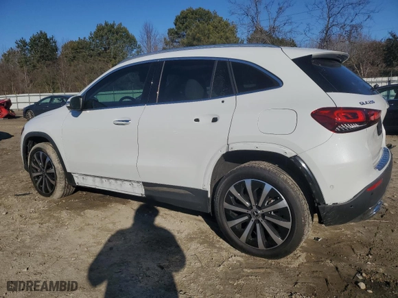 2021 Mercedes-Benz GLA with VIN W1N4N4HB7MJ259092, listed as a Copart auction lot 88005815 with 0 mi miles and Salvage Title. Bid and sale history available at carsss.com. Image 2.