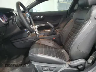 2022 Ford Mustang Mach 1 с VIN 1FA6P8R02N5555314, выставлен на аукционе Copart как лот 43996895 с пробегом 23 896 миль миль и Чистый • Clean title. История ставок и продаж доступна на DreamBid. Изображение 7.