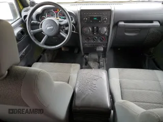 2007 Jeep Wrangler Unlimited Rubicon с VIN 1J4GA691X7L145737, выставлен на аукционе Copart как лот 86277914 с пробегом 285 624 миль миль и Списание • Salvage title. История ставок и продаж доступна на DreamBid. Изображение 8.