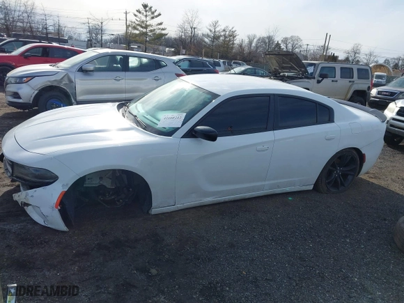 2017 Dodge Charger SE with VIN 2C3CDXBG4HH623640, listed as a IAAI auction lot 41608212 with 88,519 mi miles. Bid and sale history available at carsss.com. Image 14.