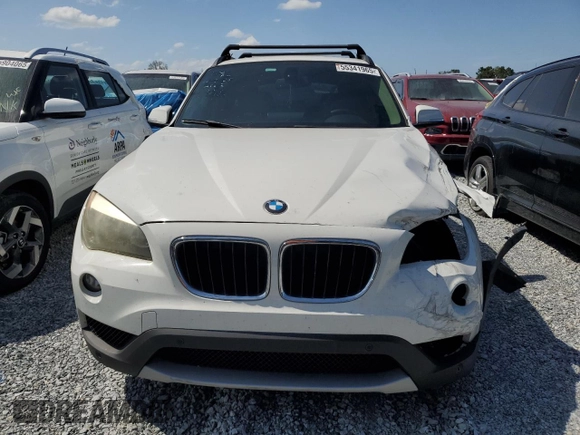 2014 BMW X1 sDrive28i z VIN WBAVM1C56EVW46769, wystawiony jako Copart lot #55341965 z przebiegiem 82 805 mil mil oraz Szkoda całkowita • Salvage title. Historia ofert i sprzedaży dostępna na DreamBid. Obrazek 5.