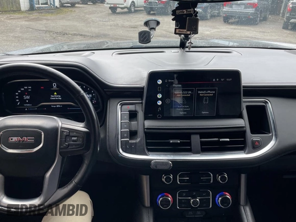 2022 GMC Yukon XL SLE with VIN 1GKS2FKD2NR318652, listed as a Copart auction lot 44574715 with 137,939 mi miles and Clean Title. Bid and sale history available at DreamBid. Image 9.