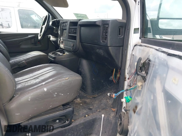2011 Chevrolet Express Cargo with VIN 1GCSGAFX6B1144874, listed as a IAAI auction lot 41868850 with 201,347 mi miles and . Bid and sale history available at DreamBid. Image 5.
