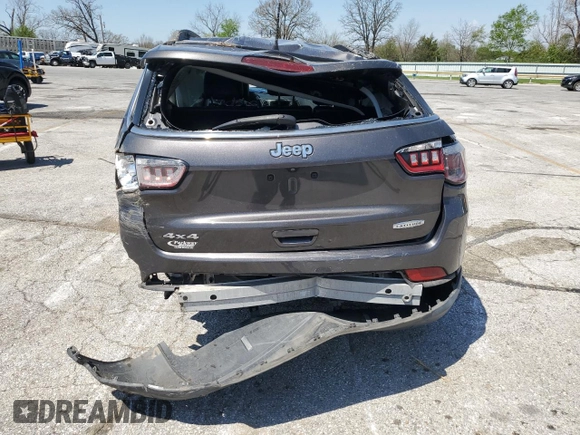 2018 Jeep Compass Latitude с VIN 3C4NJDBB8JT179546, выставлен на аукционе Copart как лот 53488785 с пробегом 67 033 миль миль и Списание • Salvage title. История ставок и продаж доступна на DreamBid. Изображение 6.