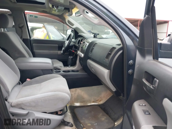 2010 Toyota Sequoia SR5 with VIN 5TDZM5G11AS001275, listed as a IAAI auction lot 41499094 with 194,750 mi miles. Bid and sale history available at carsss.com. Image 5.