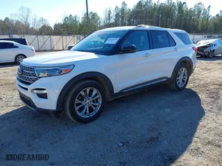 2020 Ford Explorer Limited with VIN 1FMSK7FH8LGB65648, listed as a IAAI auction lot 41651829 with 127,235 mi miles. Bid and sale history available at carsss.com. Image 18.