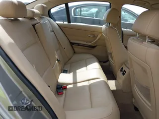 2009 BMW 3 Series 328i z VIN WBAPH77559NM47504, wystawiony jako IAAI lot #42474817 z przebiegiem 130 176 mil mil oraz . Historia ofert i sprzedaży dostępna na DreamBid. Obrazek 8.
