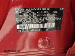 2018 Toyota RAV4 XLE z VIN 2T3WFREV2JW450439, wystawiony jako Copart lot #63300815 z przebiegiem 57 882 mil mil oraz Szkoda całkowita • Salvage title. Historia ofert i sprzedaży dostępna na DreamBid. Obrazek 14.