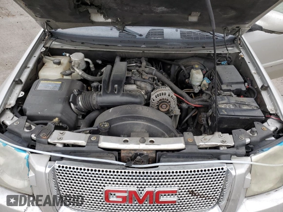2008 GMC Envoy Denali with VIN 1GKET63M382207470, listed as a Copart auction lot 46332725 with 201,664 mi miles and Salvage Title. Bid and sale history available at carsss.com. Image 13.