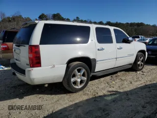 2009 Chevrolet Suburban LTZ with VIN 1GNFC36049R289037, listed as a Copart auction lot 79561634 with 181,419 mi miles and Clean title. Bid and sale history available at DreamBid. Image 3.