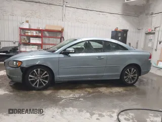 2010 Volvo C70 with VIN YV1672MC5AJ093125, listed as a IAAI auction lot 41459887 with 107,944 mi miles. Bid and sale history available at carsss.com. Image 14.
