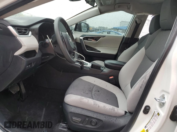 2025 Toyota RAV4 XLE with VIN 2T3W1RFV4SC304172, listed as a Copart auction lot 88953335 with 1,350 mi miles and Salvage Title. Bid and sale history available at carsss.com. Image 7.
