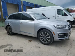 2017 Audi Q7 Premium Plus with VIN WA1LAAF76HD009093, listed as a Copart auction lot 53864075 with 179,241 mi miles and Clean Title. Bid and sale history available at carsss.com. Image 4.