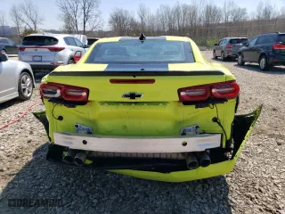 2021 Chevrolet Camaro 2LT with VIN 1G1FD1RS4M0111707, listed as a Copart auction lot 48641644 with 27,565 mi miles and Non Repairable. Bid and sale history available at carsss.com. Image 6.