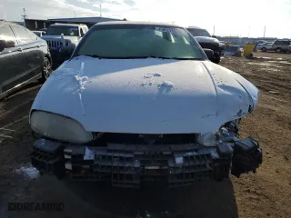 2000 Chevrolet Lumina with VIN 2G1WL52J4Y1203356, listed as a Copart auction lot 45992985 with 110,888 mi miles and Clean Title. Bid and sale history available at carsss.com. Image 5.
