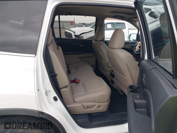 2021 Honda Pilot EX-L with VIN 5FNYF6H55MB031305, listed as a IAAI auction lot 41476636 with 58,754 mi miles. Bid and sale history available at carsss.com. Image 8.