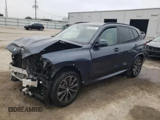2021 BMW X5 sDrive40i with VIN 5UXCR4C07M9E57607, listed as a Copart auction lot 68970332 with 0 mi miles. Bid and sale history available at carsss.com. Image 1.