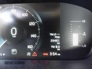 2019 Volvo S60 Momentum with VIN 7JRA22TK0KG013107, listed as a IAAI auction lot 41646660 with 29,461 mi miles. Bid and sale history available at carsss.com. Image 7.