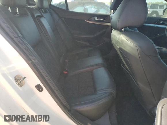 2016 Nissan Maxima SR z VIN 1N4AA6AP2GC376987, wystawiony jako Copart lot #52754025 z przebiegiem 175 937 mil mil oraz Szkoda całkowita • Salvage title. Historia ofert i sprzedaży dostępna na DreamBid. Obrazek 10.
