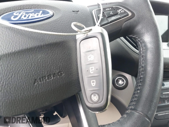 2019 Ford Escape SEL with VIN 1FMCU9HD1KUB75409, listed as a IAAI auction lot 41843350 with 91,835 mi miles. Bid and sale history available at carsss.com. Image 11.