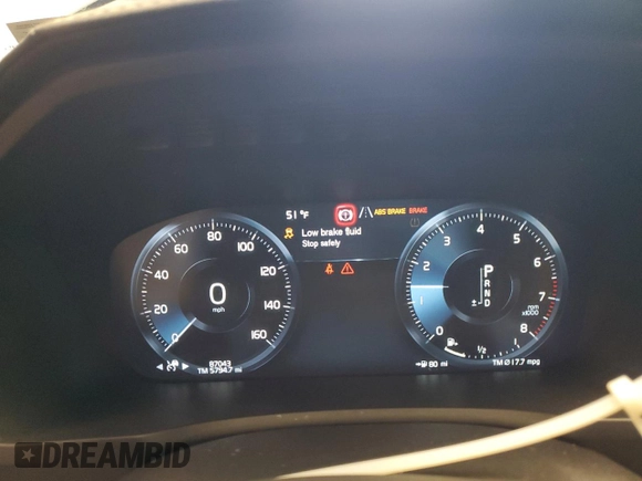 2021 Volvo XC90 Inscription with VIN YV4A22PLXM1767880, listed as a Copart auction lot 43583595 with 87,043 mi miles and Salvage title. Bid and sale history available at DreamBid. Image 9.