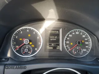 2011 Volkswagen Tiguan SEL with VIN WVGBV7AX4BW001386, listed as a Copart auction lot 44495945 with 149,806 mi miles and Salvage Title. Bid and sale history available at DreamBid. Image 9.