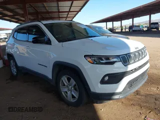 2022 Jeep Compass Latitude с VIN 3C4NJCBB6NT220062, выставлен на аукционе IAAI как лот 41857391 с пробегом 55 369 миль миль и . История ставок и продаж доступна на DreamBid. Изображение 1.