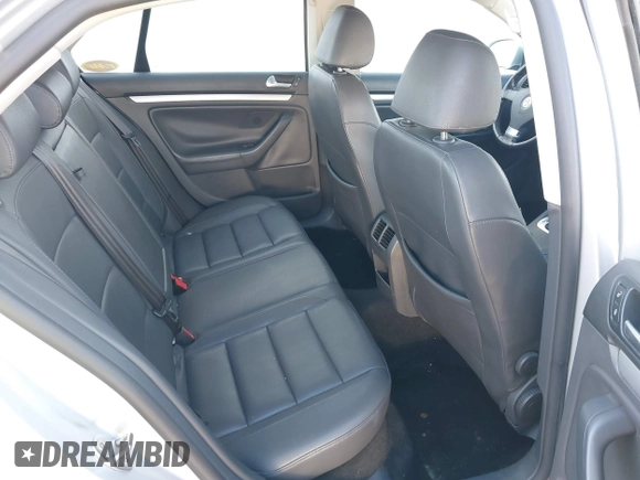 2008 Volkswagen Jetta SE with VIN 3VWRZ71K58M066748, listed as a IAAI auction lot 41734613 with 228,921 mi miles and . Bid and sale history available at DreamBid. Image 8.